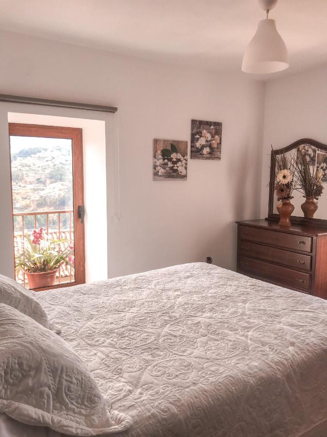 Casa Sambinho Geres * Rio Caldo